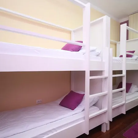 Modern Ostello Belgrado